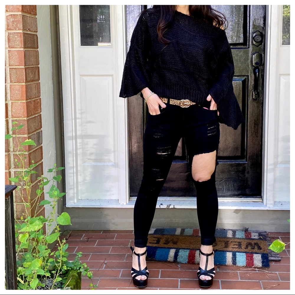 ✨LAST ONES✨Black Ultra Distressed Skinny Jeans - Picture 8 of 9